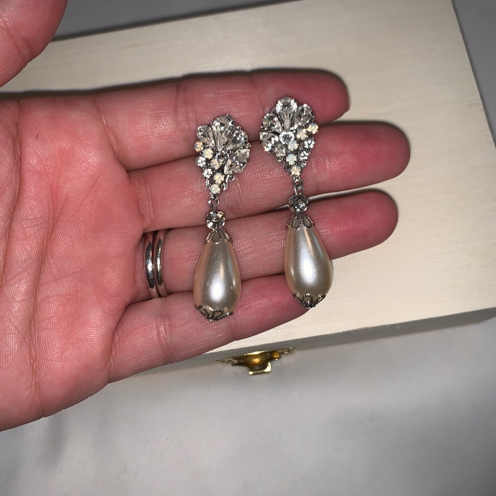 Ti Adora teardrop bridal earrings